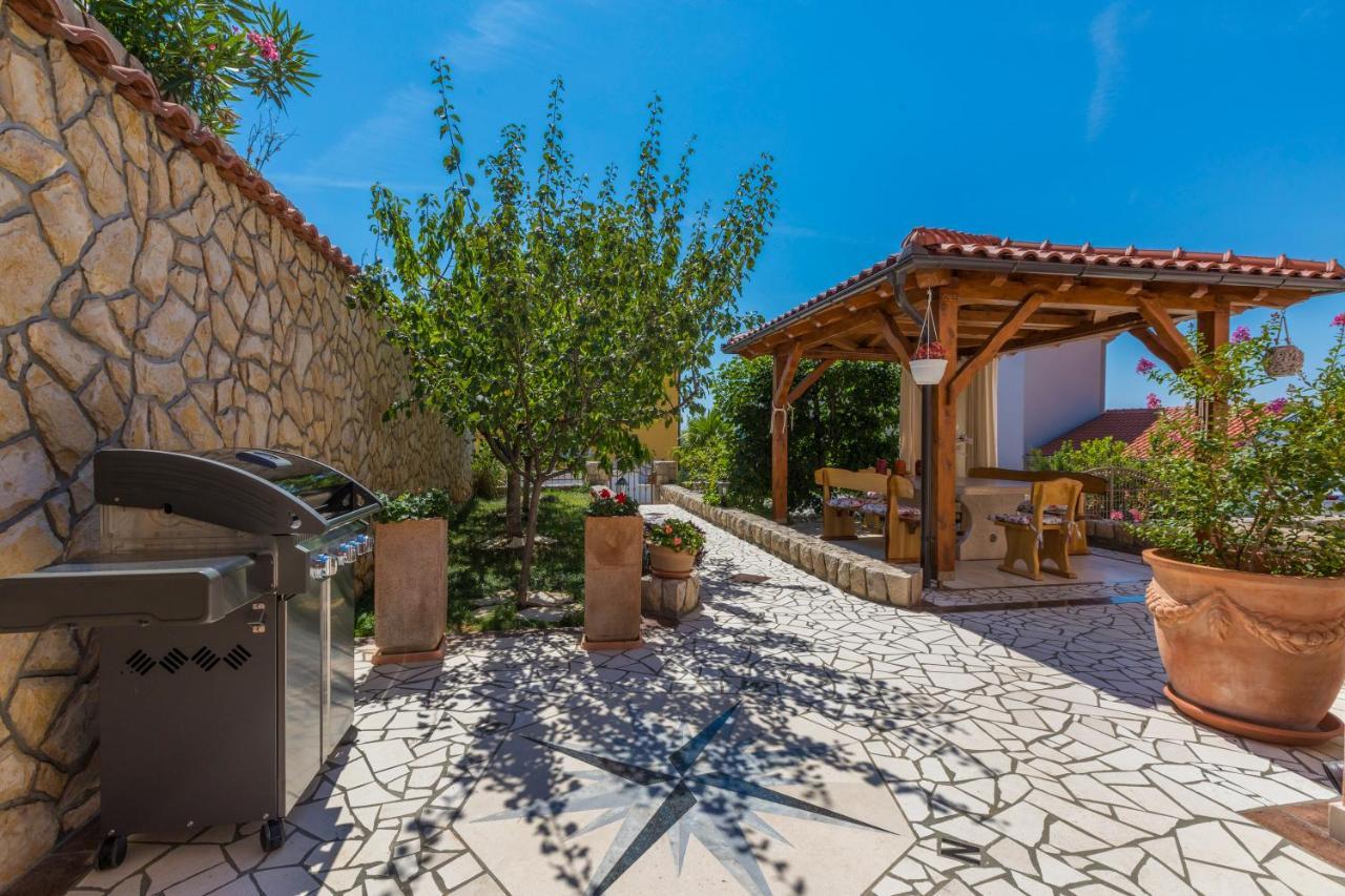 Villa M Crikvenica Exterior photo